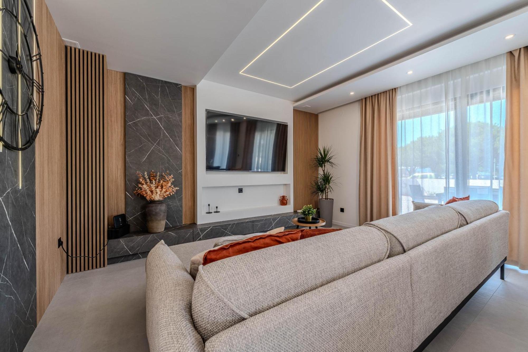 Palazzo By Belmont Realty
